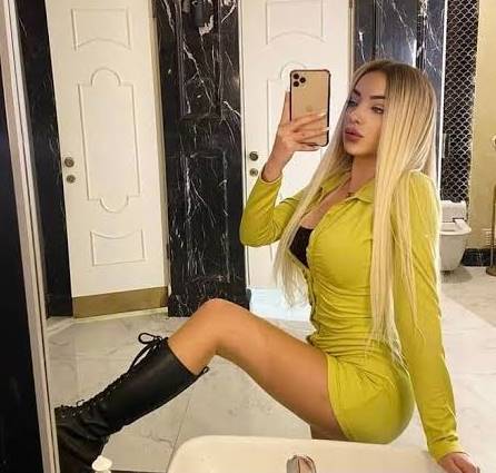 İstanbul Escort Esra İle Özel Şehvetli Saatler